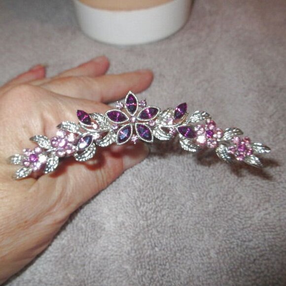 Vtg Hair Comb Purple Pink Rhinestones Floral Cluster Silvertone Updo Boho 4" - Picture 6 of 9